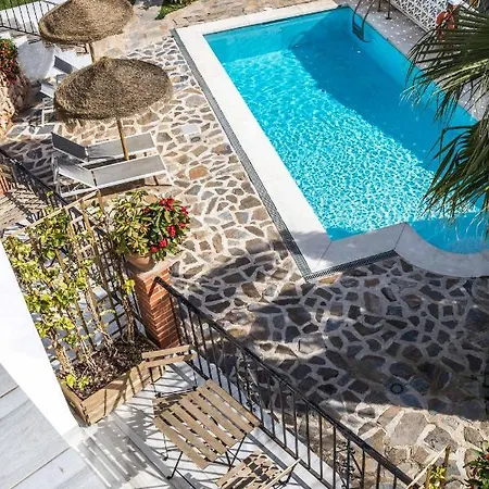 Boutique X Pueblo, 3*
