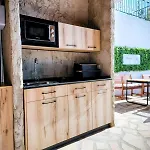 White Village Boutique, 3*