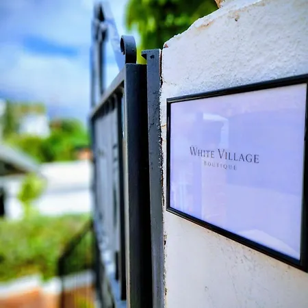 Hotel White Village Boutique, 3*