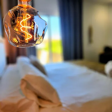 White Village Boutique, Otel 3*
