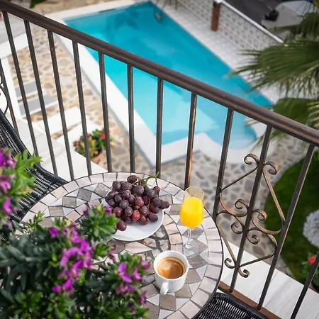 Hotel Boutique X Pueblo, Benalmádena